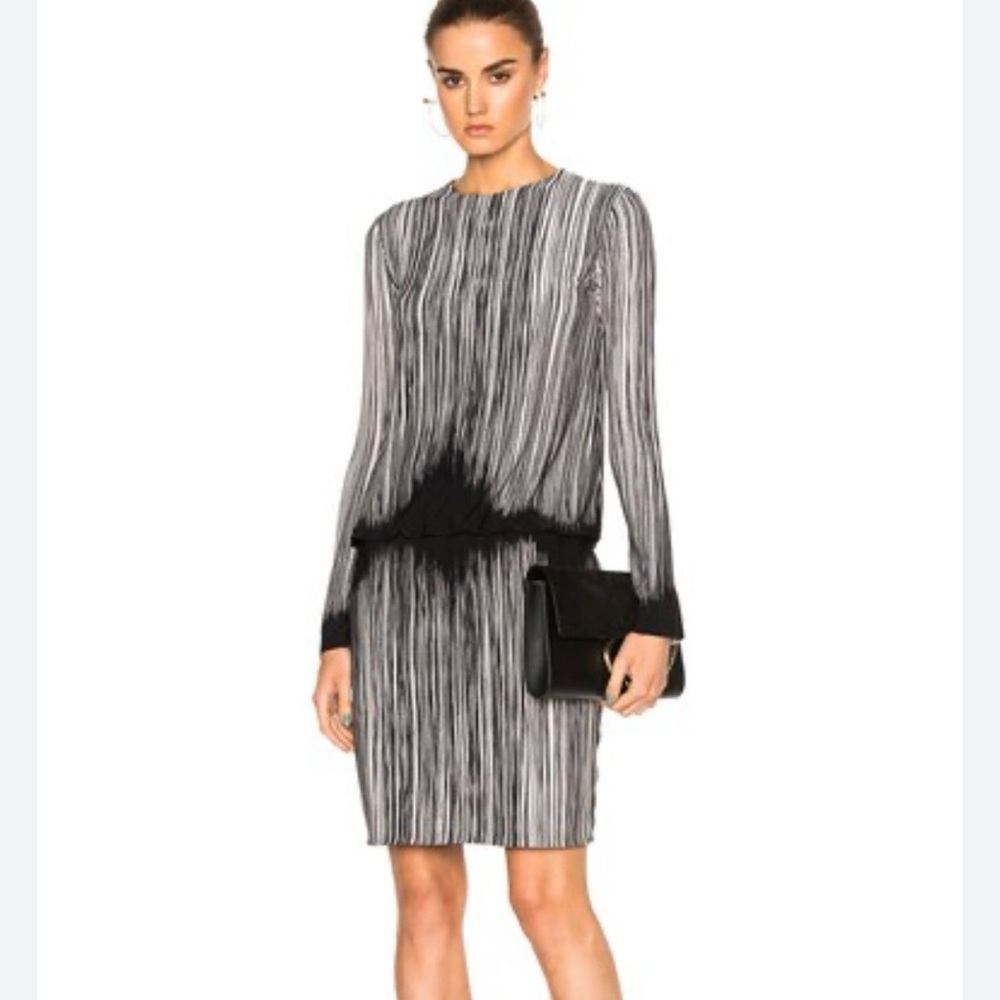 Norma Kamali Black and White Long Sleeve Drop Waist Dress NWT Size XS
